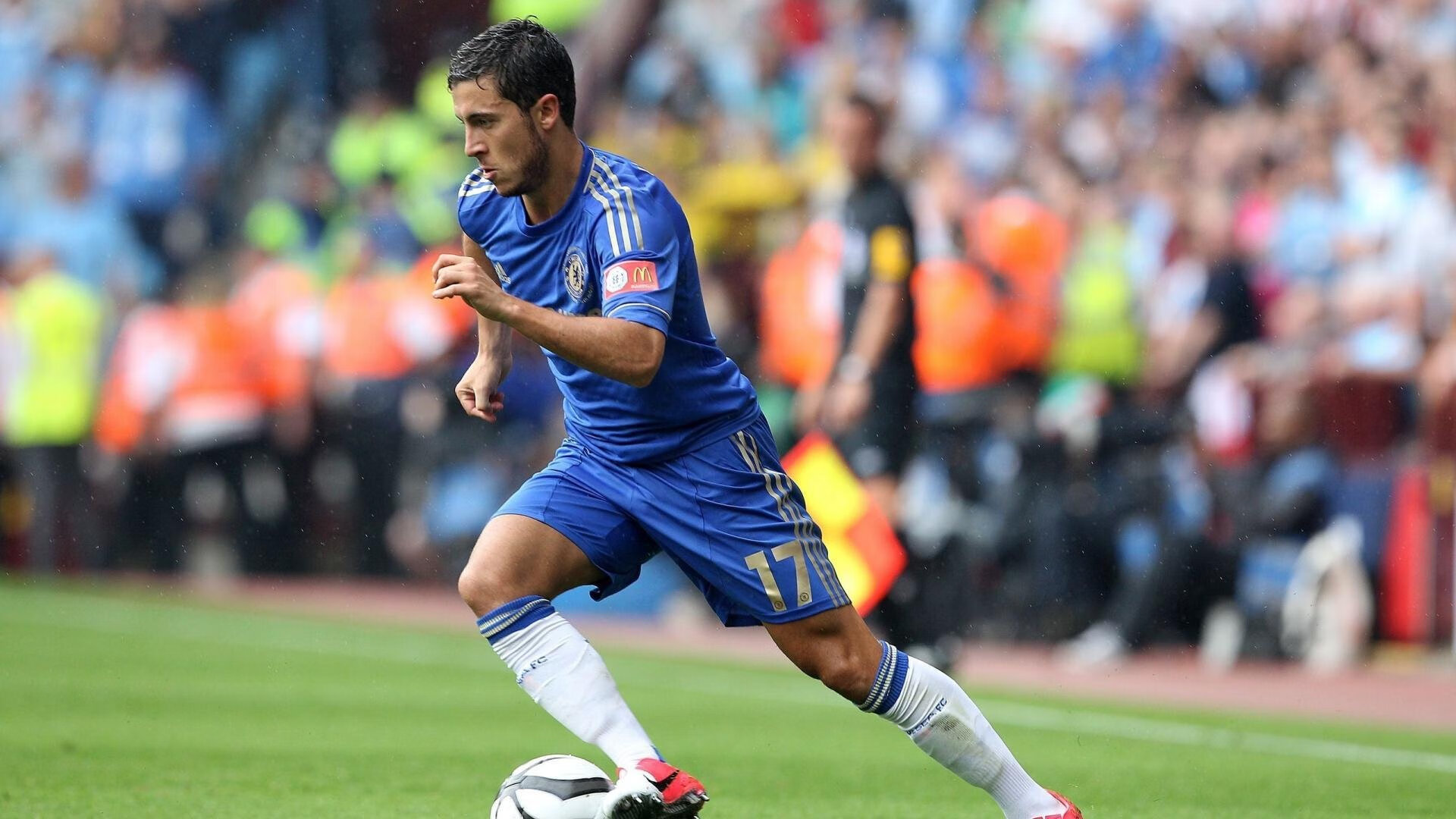 意甲焦点战烽烟再起，曼城关键战突围启示，哥伦比亚足球的战术革命