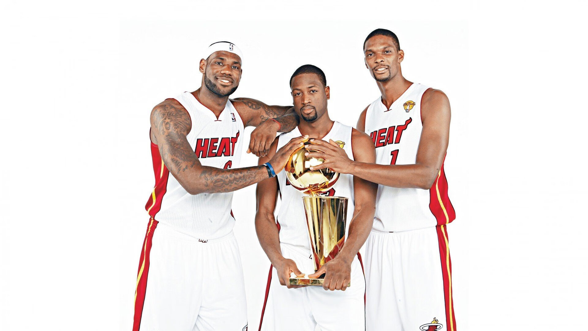 终结勇士霸权，湖人战术革新与武切维奇的全队节奏引领